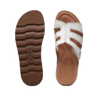 🆕Clarks Women’s Leather Cork Flatform Sandals